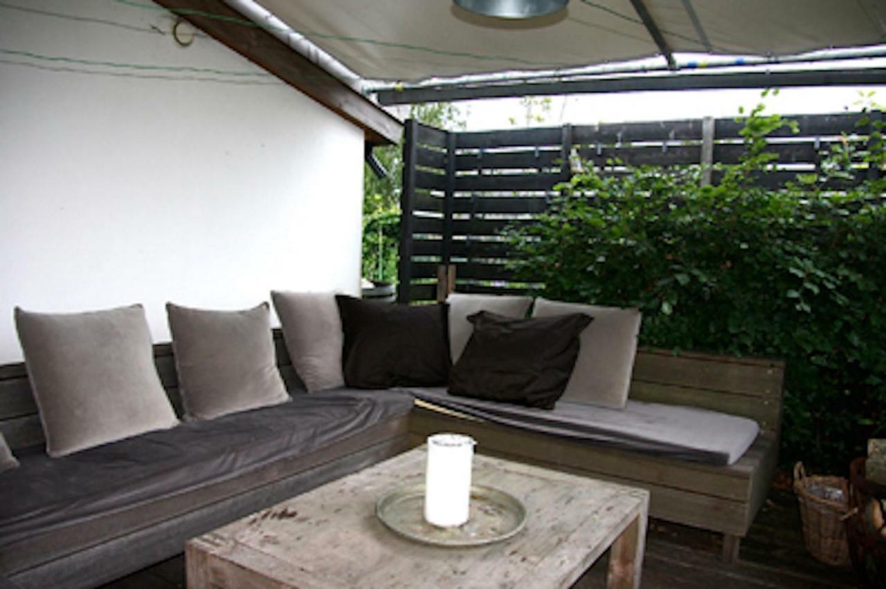 Garden House, Private Studio Apartment With Wifi And Free Parking For 1 Car Weesp Eksteriør bilde
